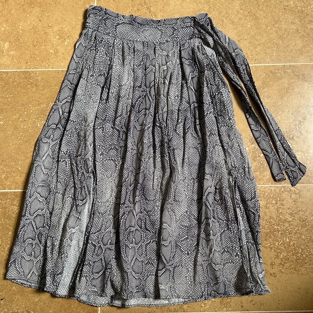 Maeve Gray Snake Print Midi Skirt - Picture 2 of 10